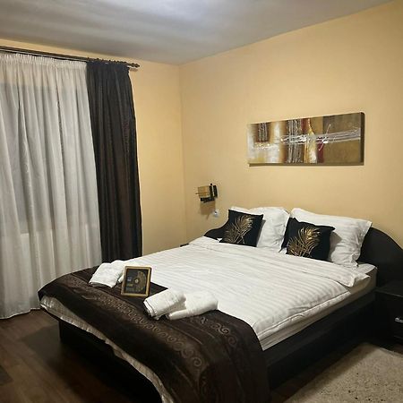 Casa Alex Rasnov Hotel Eksteriør billede